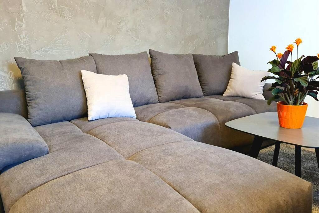 Rivulet 2 Bedroom Apartment Baden-Baden Exterior photo